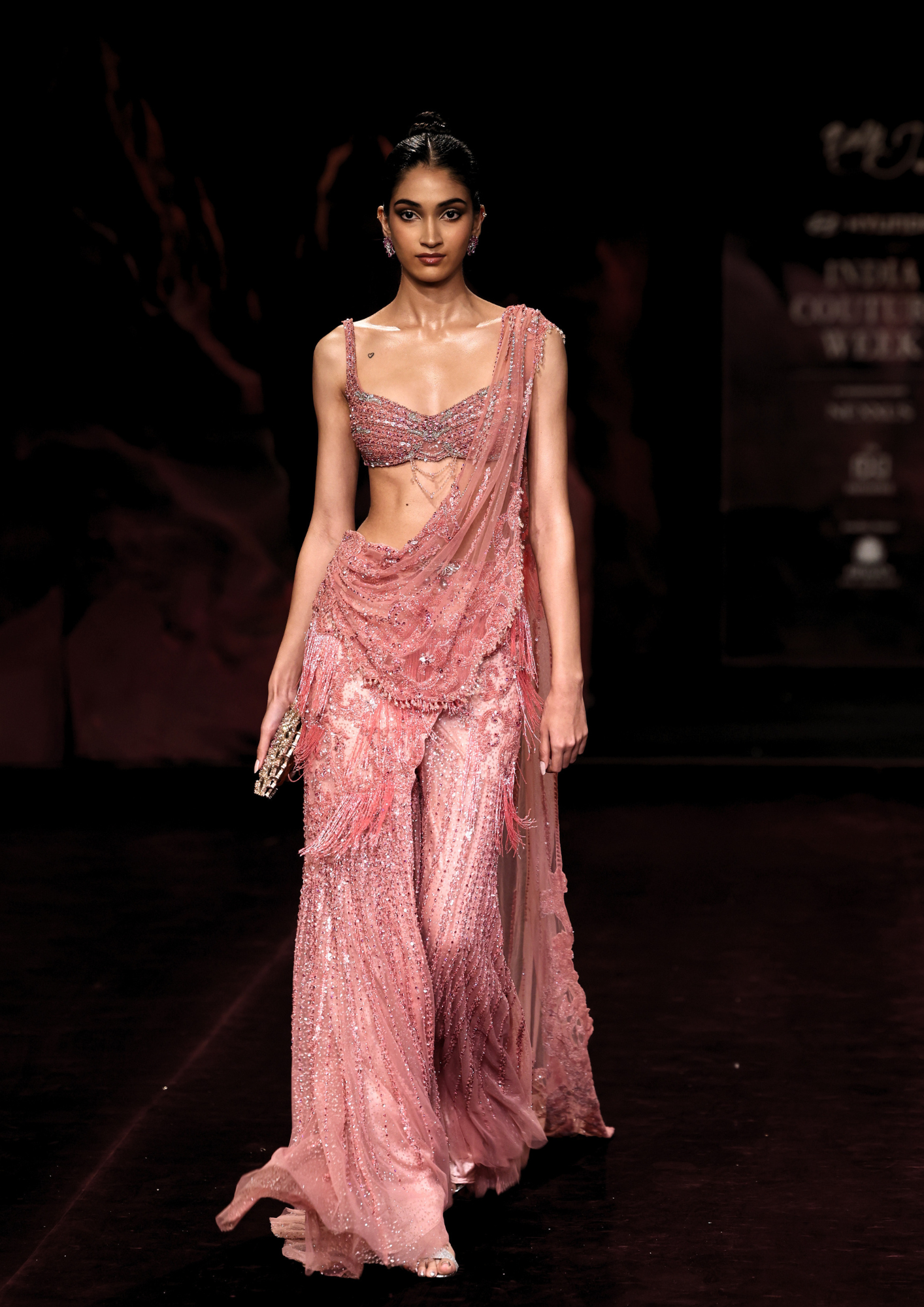 Pankhuri Saree