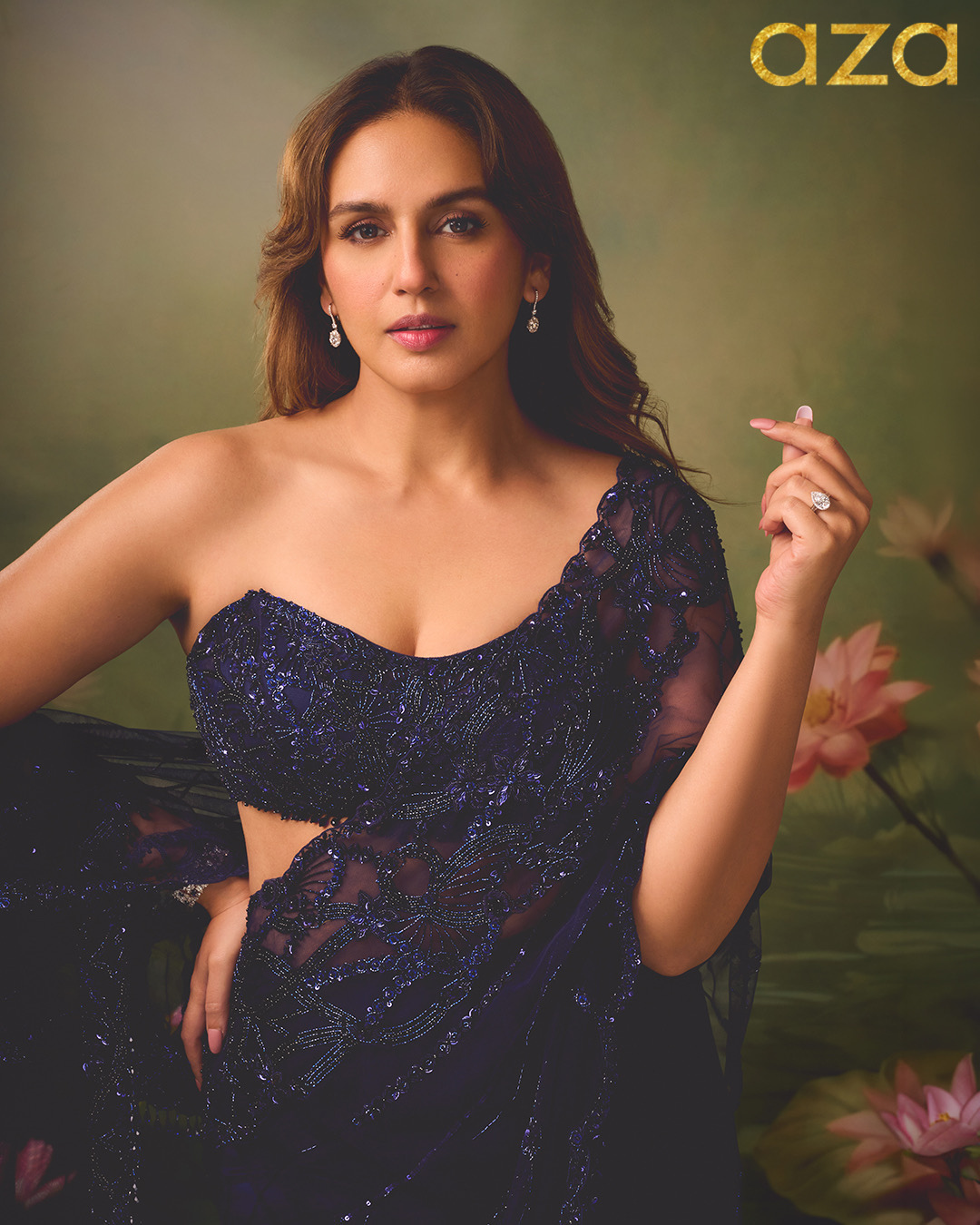HUMA QURESHI in Twilight Sheer Sculpt Saree