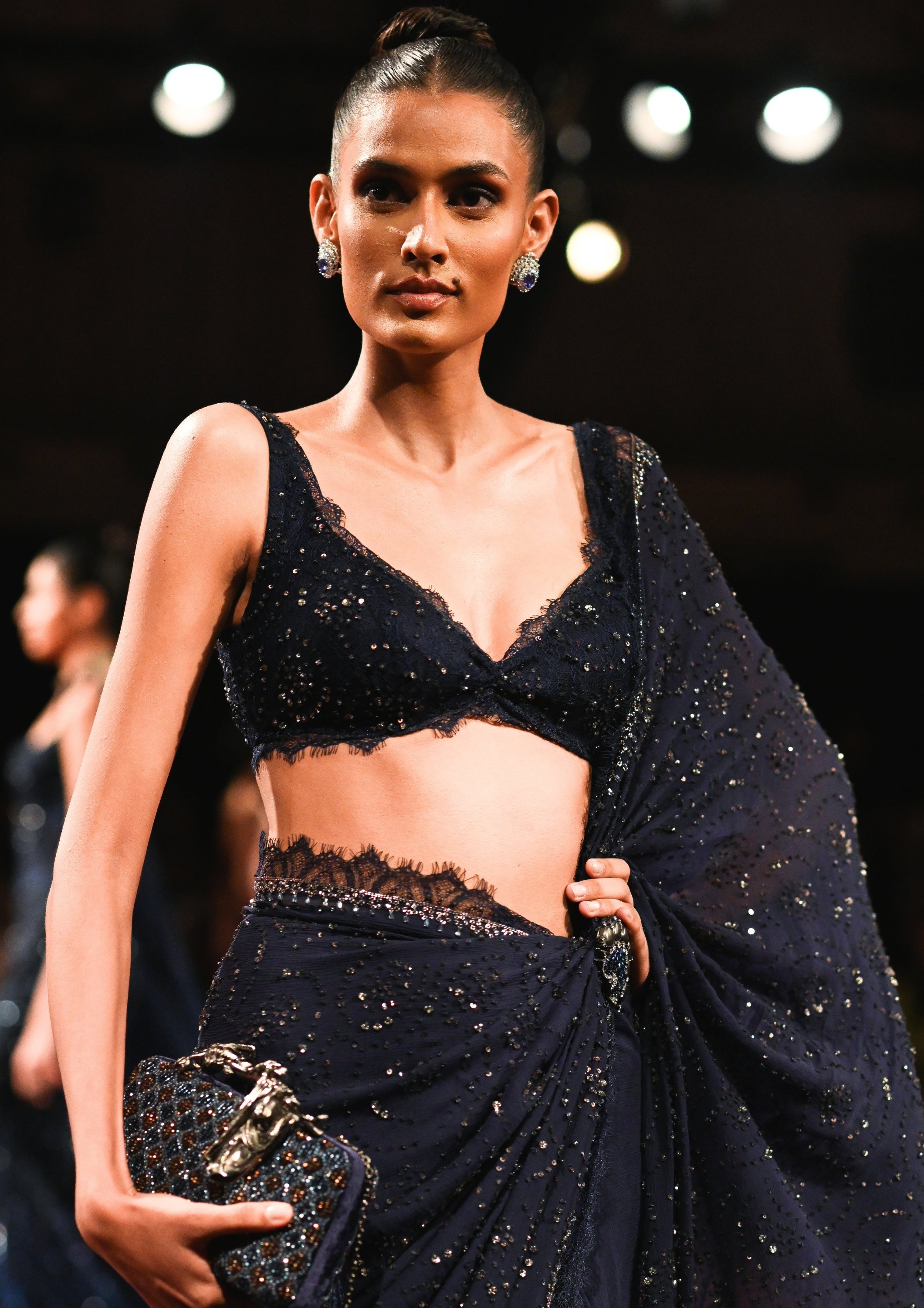 Neel Tara Saree