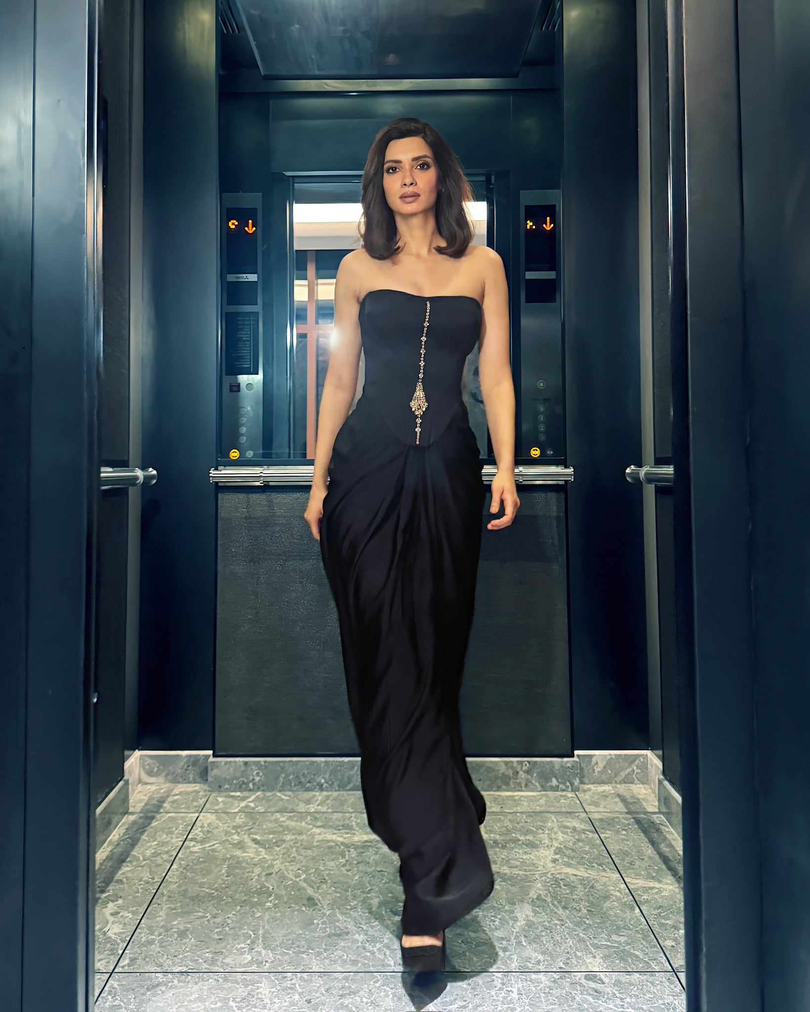 Diana Penty in The Onyx Gown
