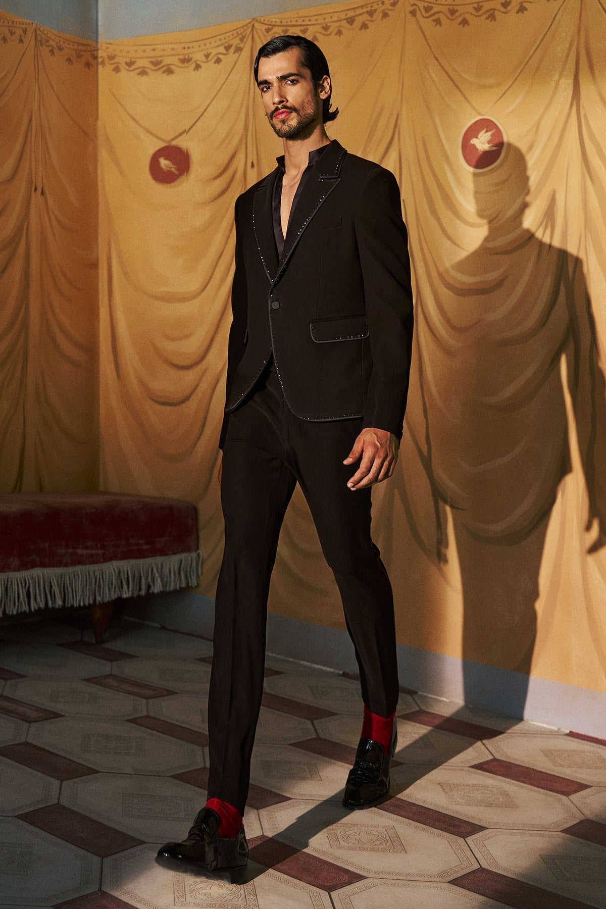 Noxen Tuxedo