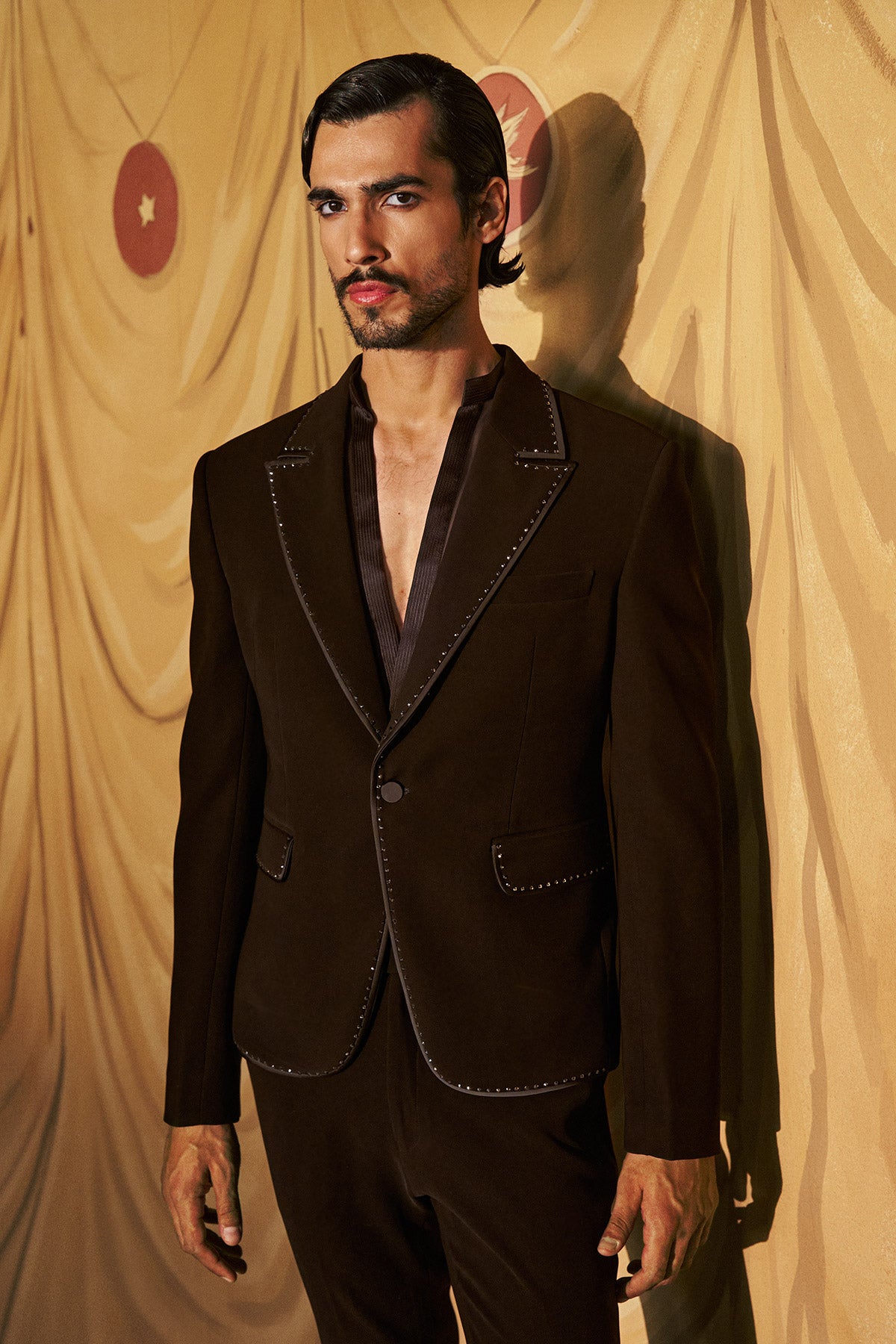 Noxen Tuxedo