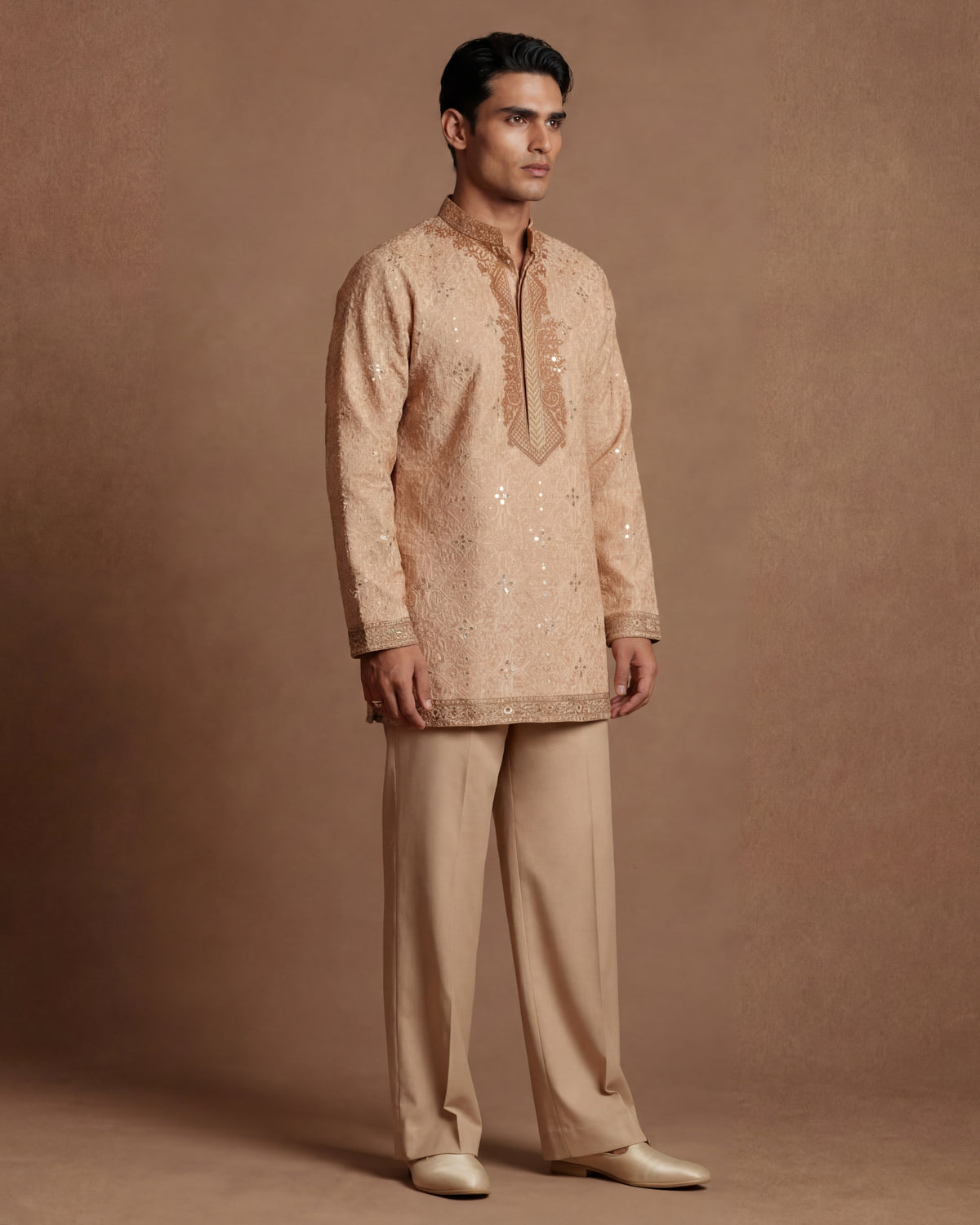 Alabaster Dori & Mirror-Embroidered Kurta Set