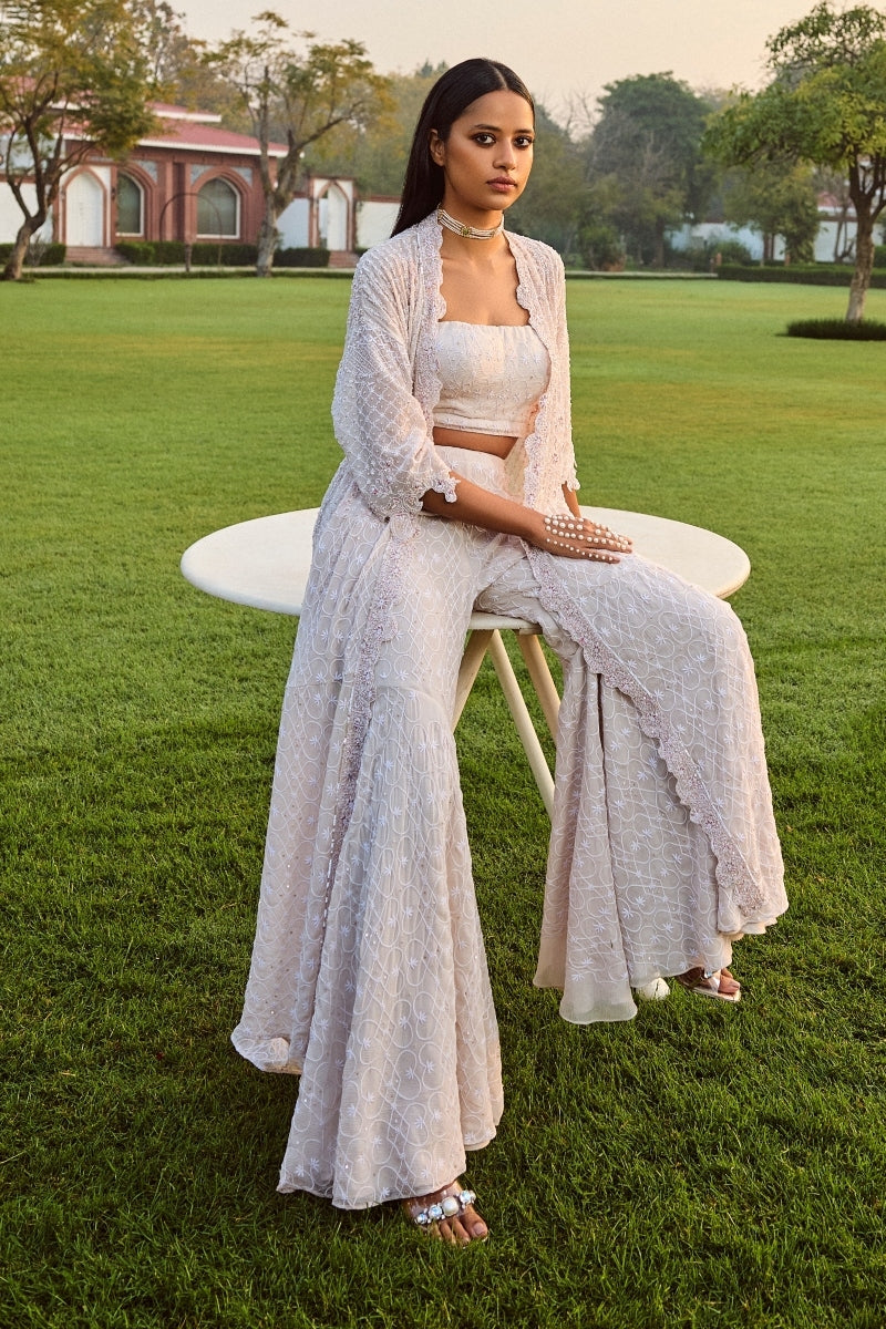 Ridhi Dogra X Dolly J