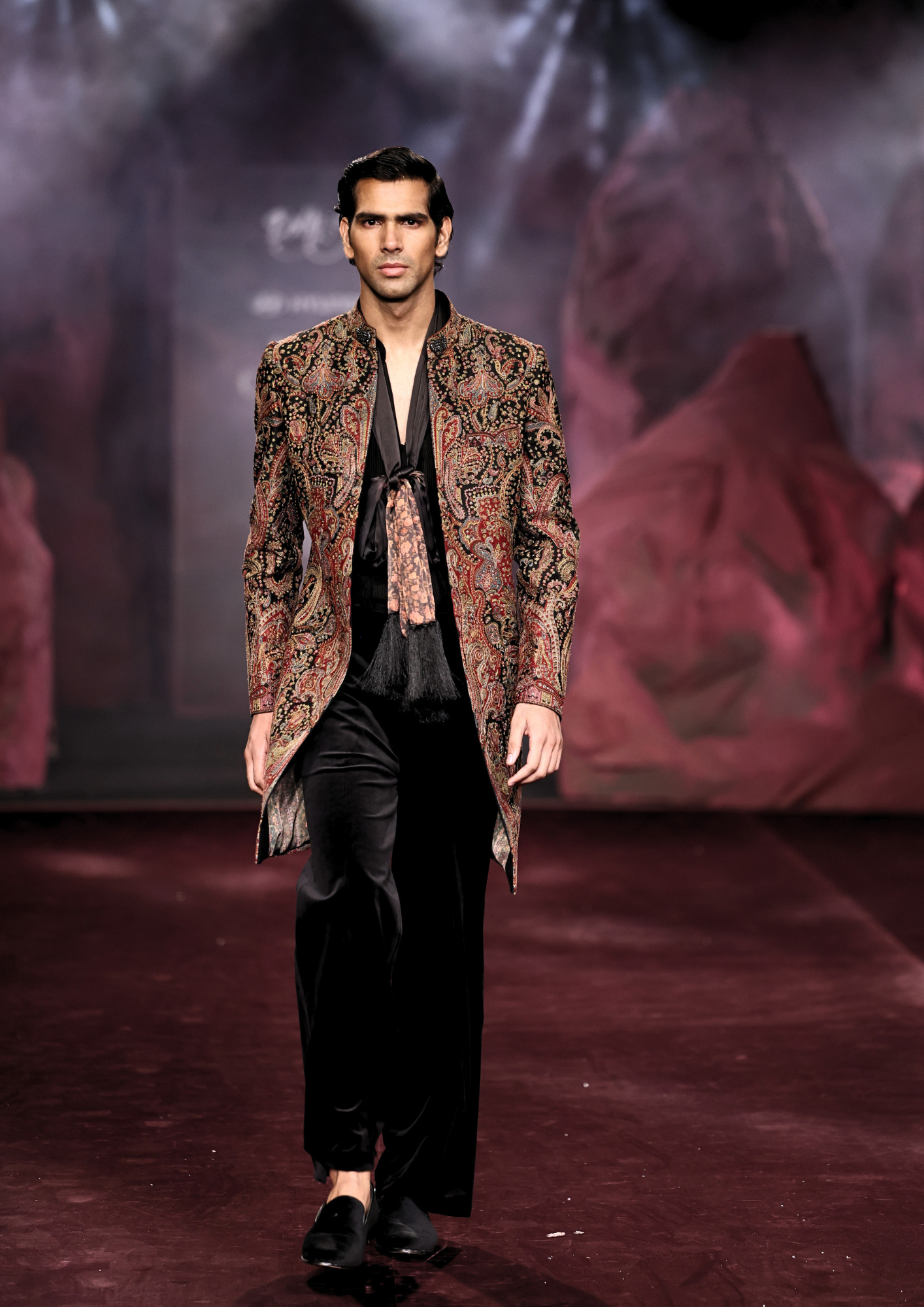 Regent Sherwani Set