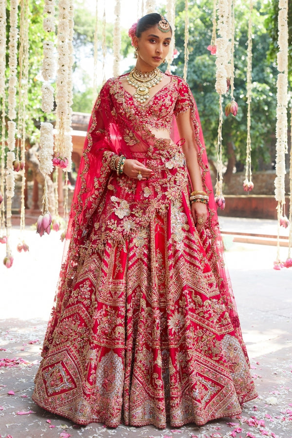 Bridal Lehengas Best Designer Bridal Lehenga Buy Bridal Lehenga Online DollyJ Studio