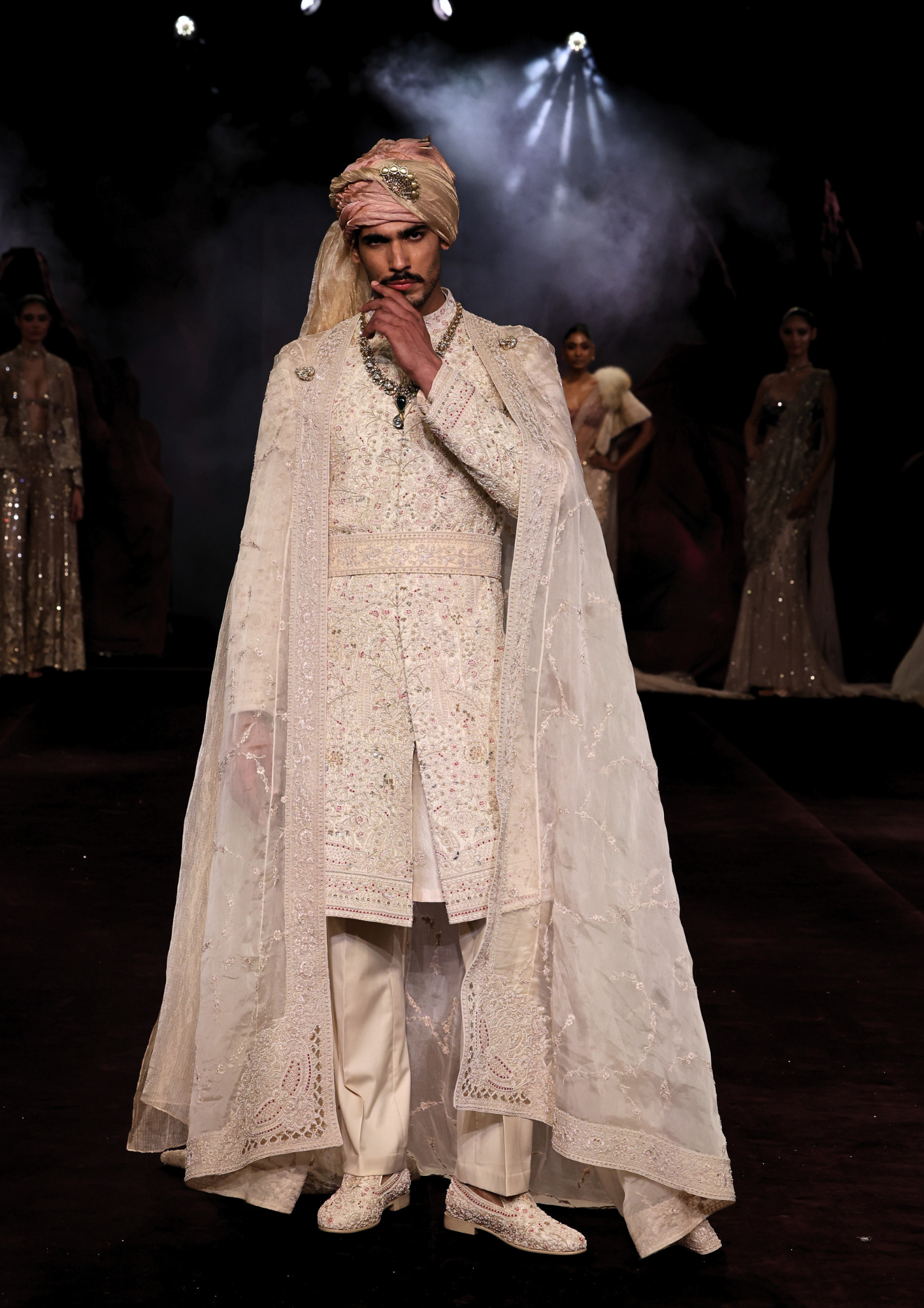 Vardhan Sherwani Set