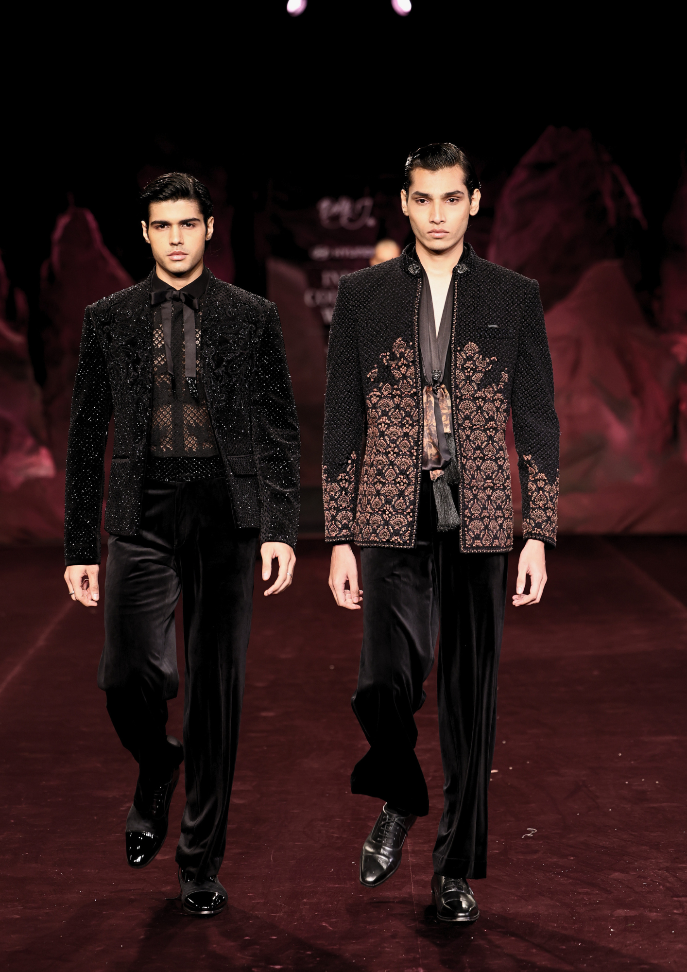 Taarash Jacket Set