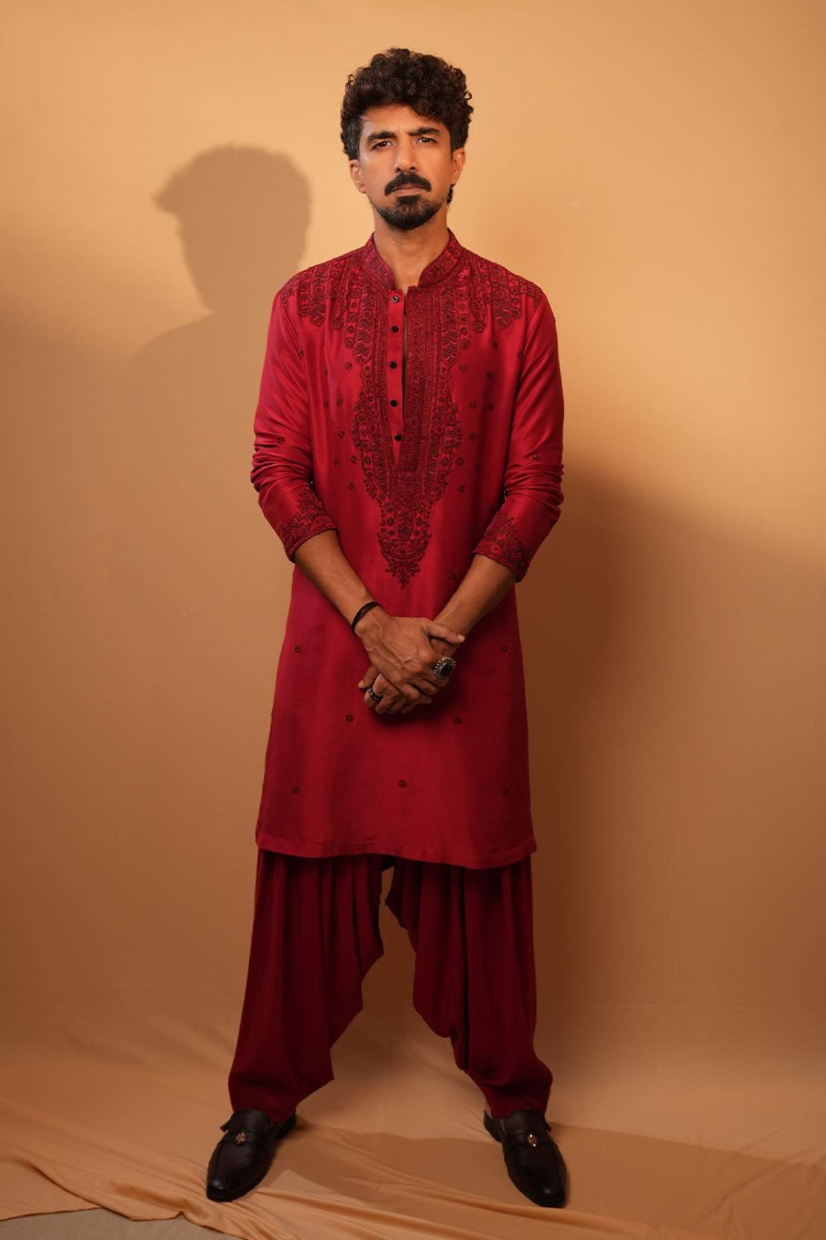 Saquib saleem in Scarlet Rhythm Kurta Set