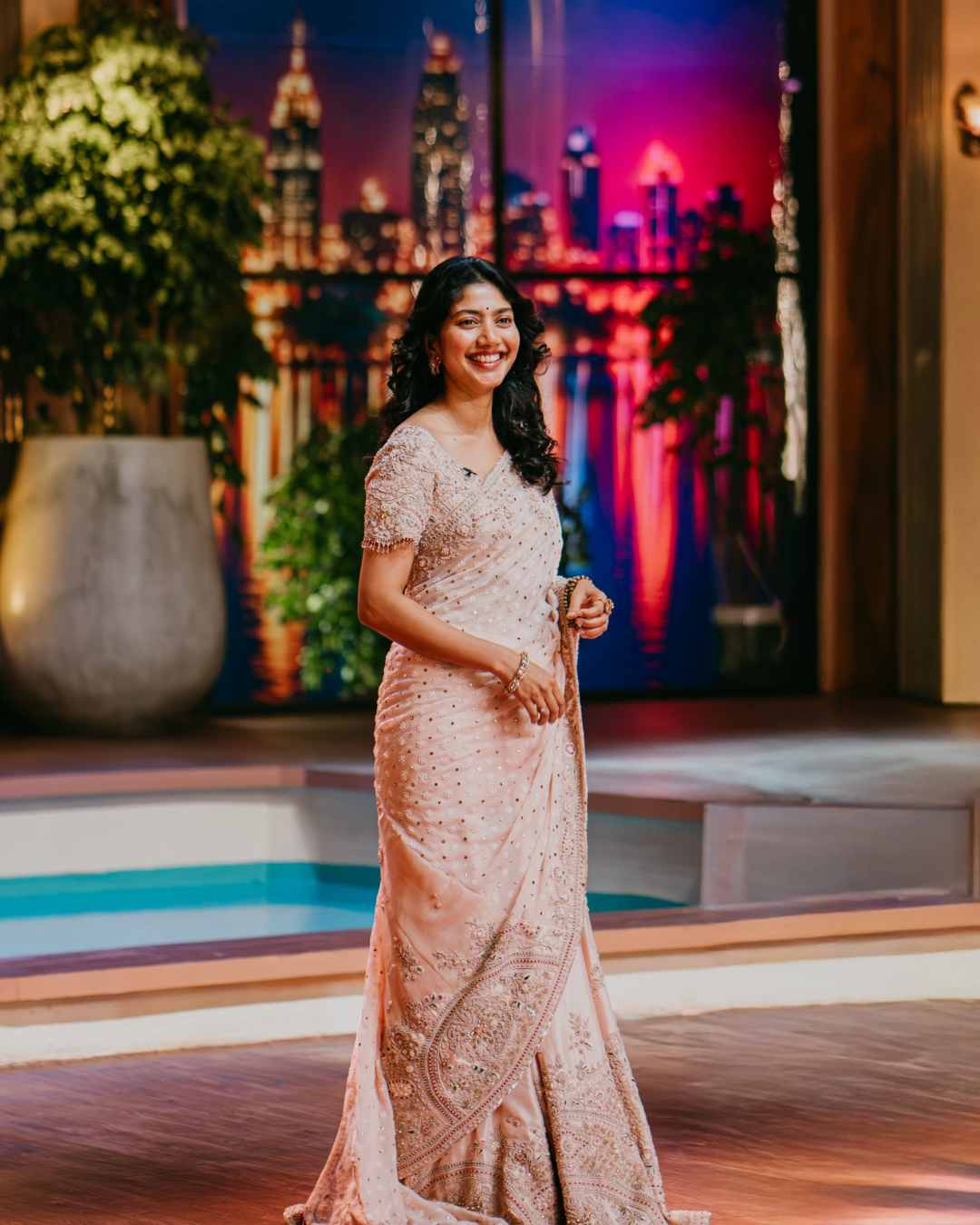Sai Pallavi in Vaidehi Lehenga Saree