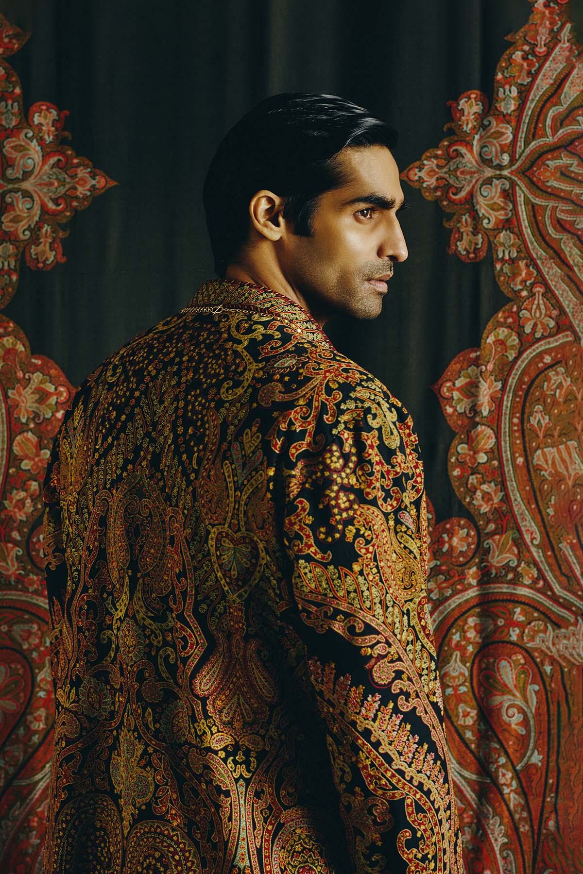 Nocturne Kashida Kurta and Farsi Pajama Set