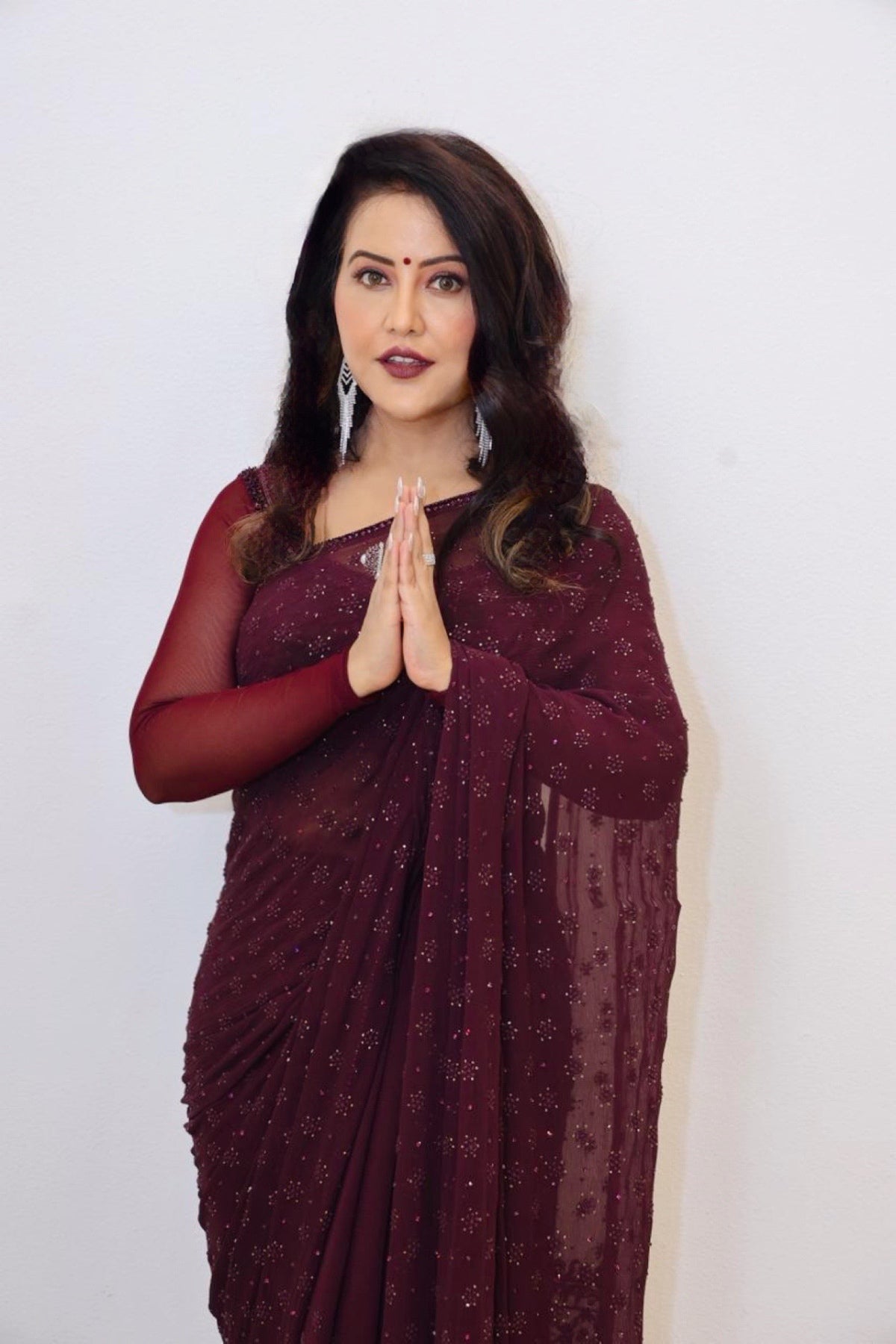 Amrtua Fandavis X Dolly J