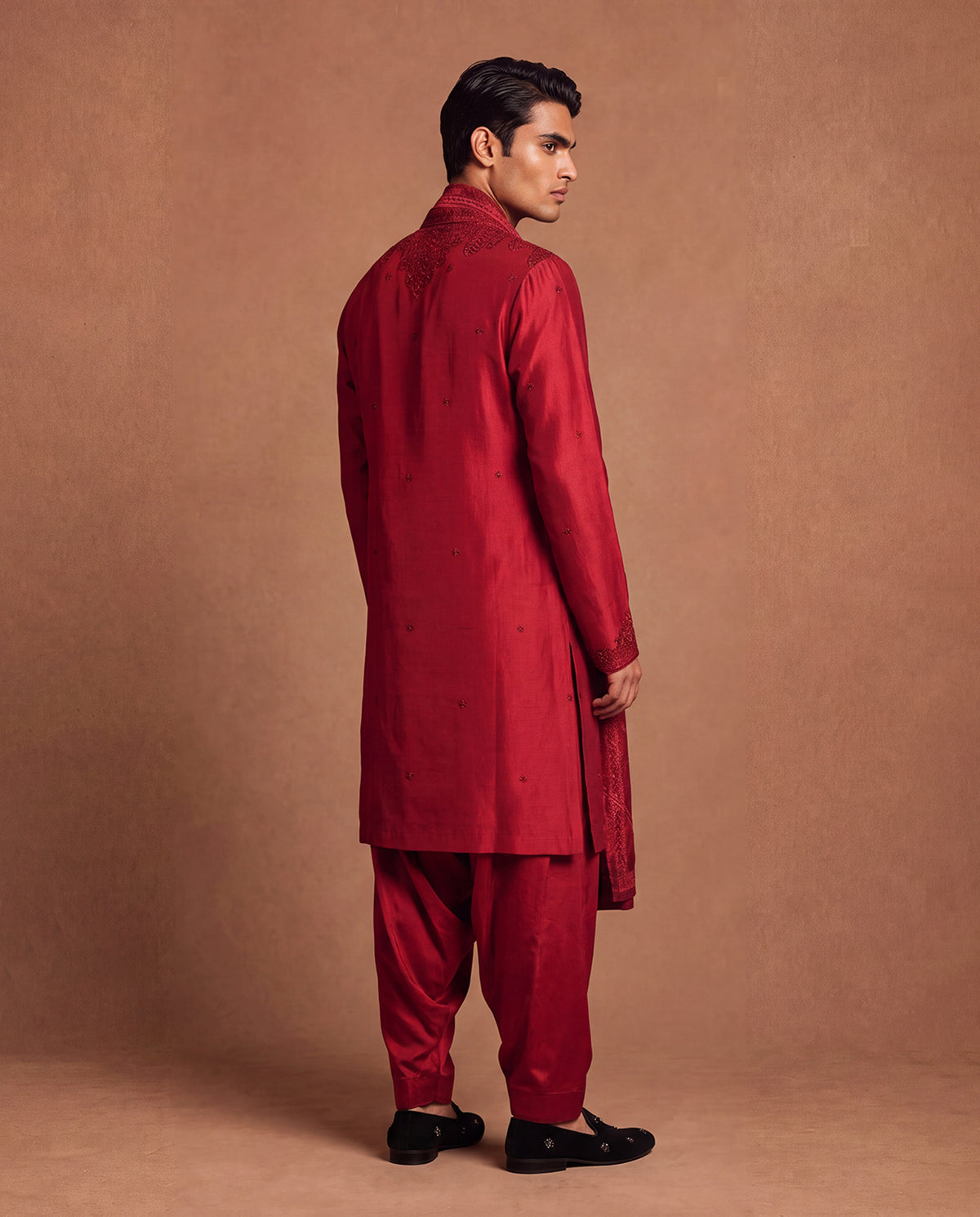 Carmine Zardozi Kurta & Salwar Set