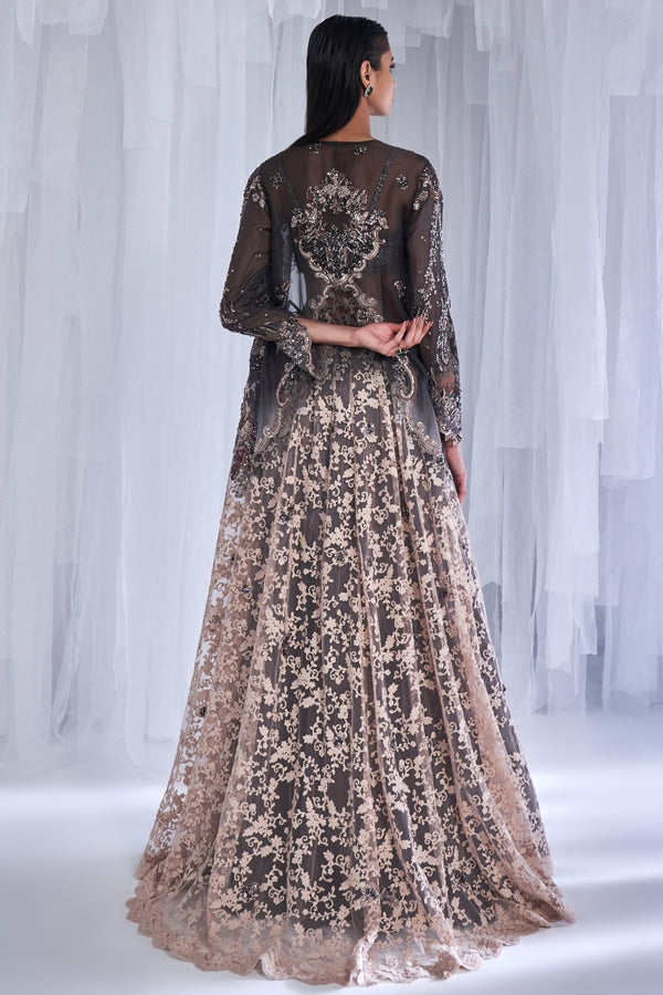 27 + Stunning Jacket Style Lehenga Ideas For A Winter Wedding |  WeddingBazaar